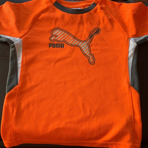 ⭐️LAST CHANCE⭐️ set of four boys tee shirts - Picture 6 of 8